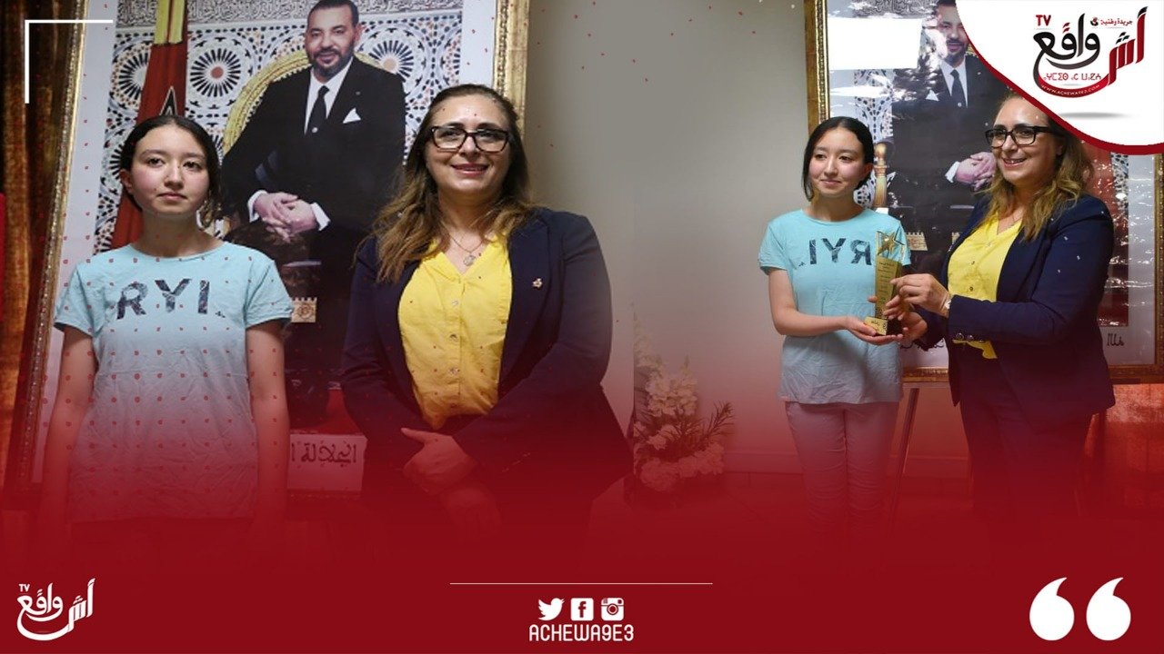 سناء.. صاحبة أعلى معدل بمديرية مكناس تفتح قلبها ل" آش واقع"